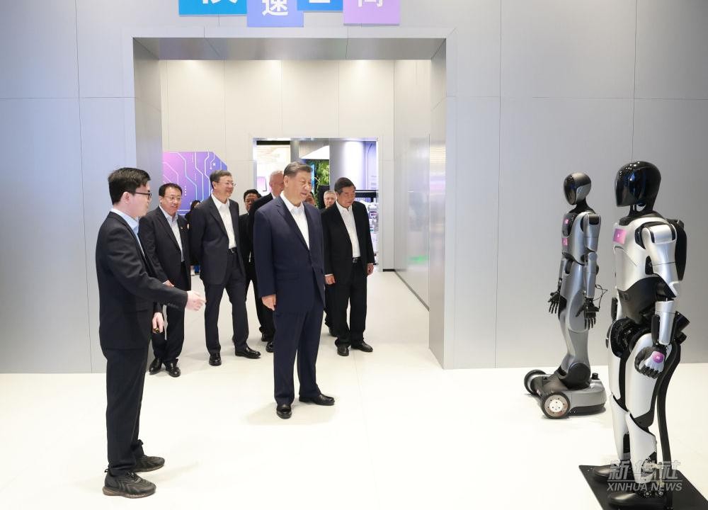 习近平总书记到上海调研，太阳集团tyc代表具身智能行业汇报进展
